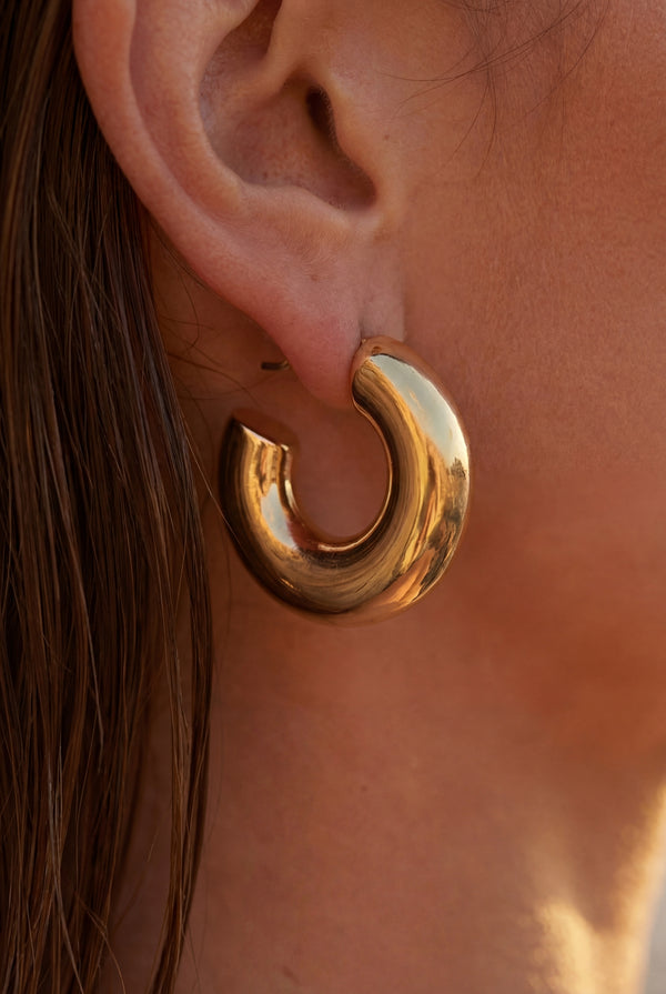 Solmare Hoop Earrings